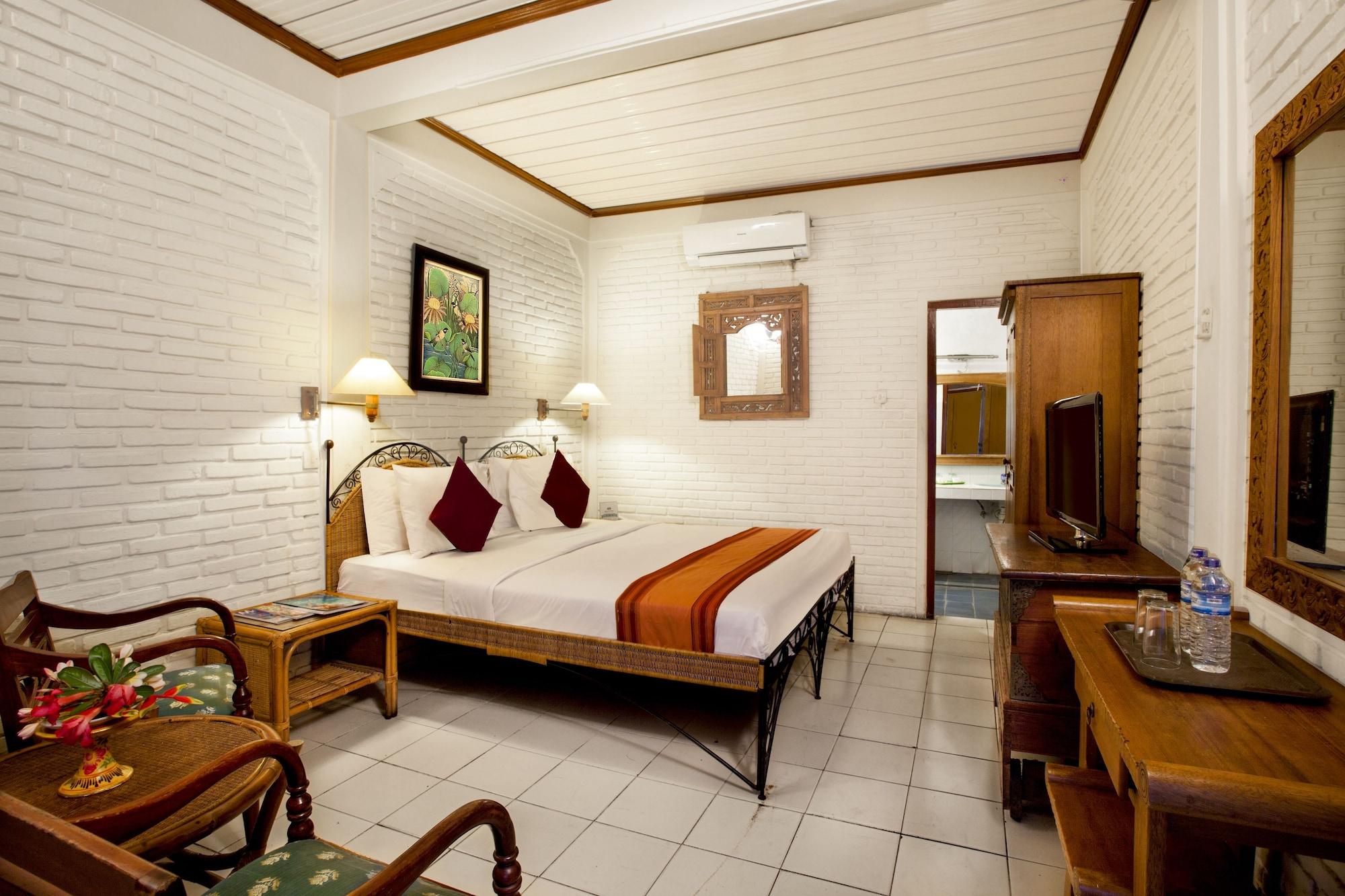 Restu Bali Hotel Legian Exteriör bild