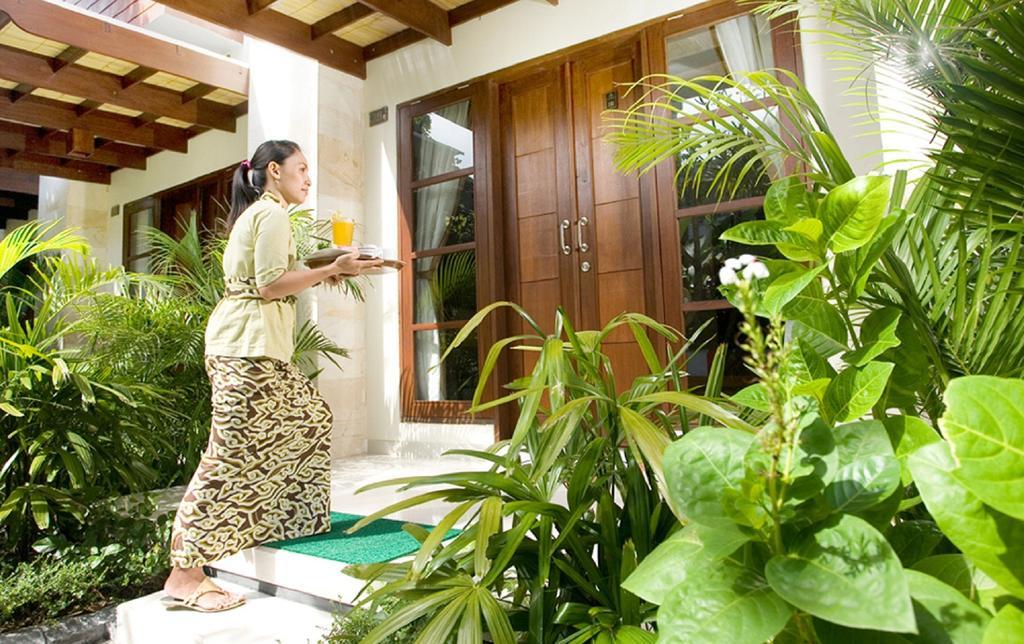 Restu Bali Hotel Legian Exteriör bild