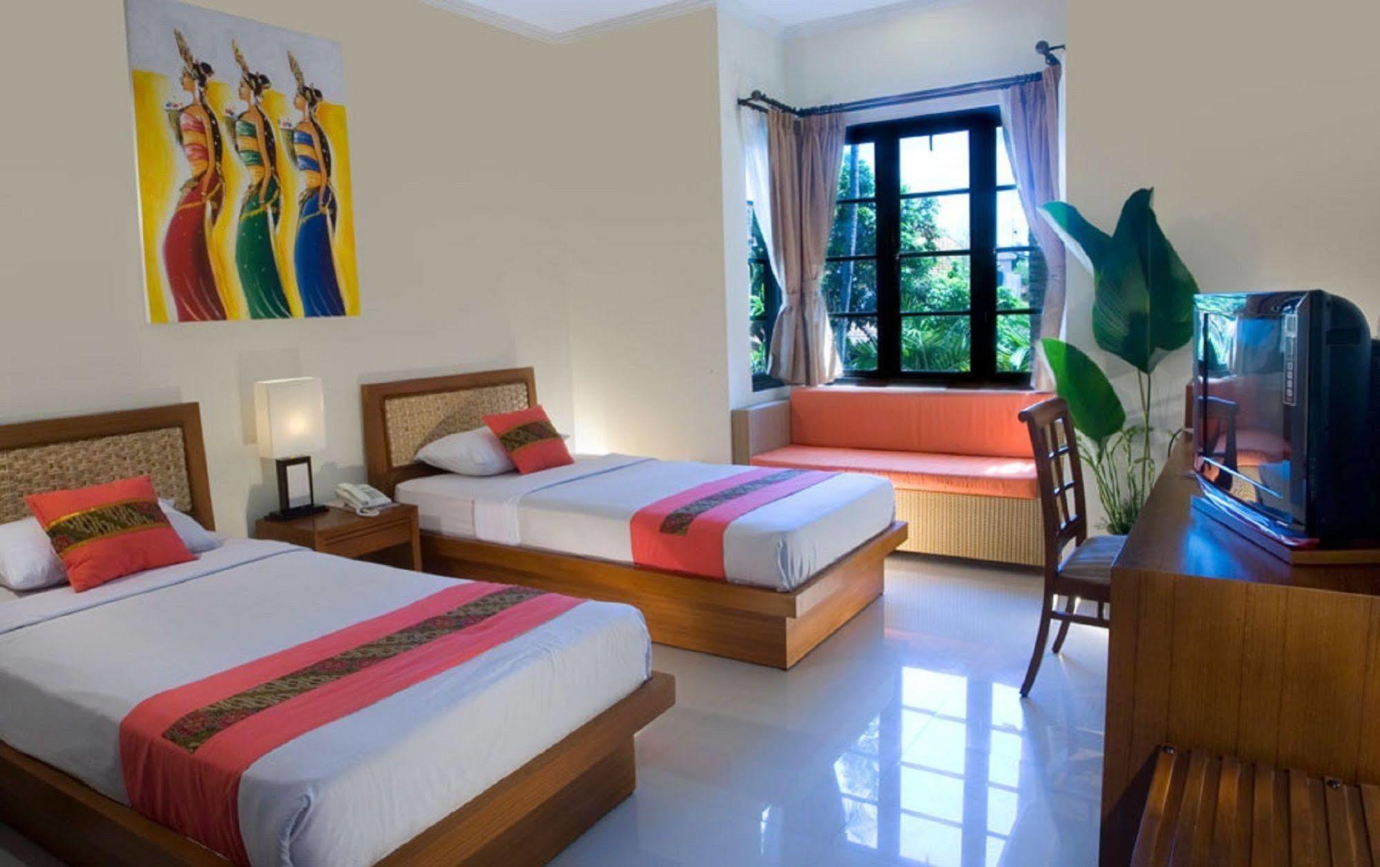 Restu Bali Hotel Legian Exteriör bild